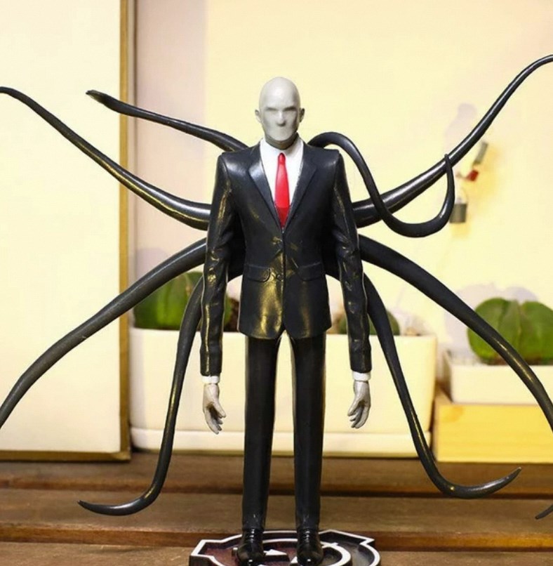 The Tall and Faceless: Slenderman Action Figure插图1